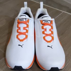 Men's size 11 PUMA Golf shoes